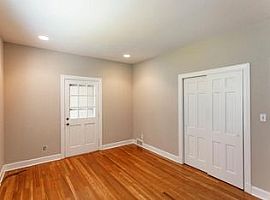 11 Stonebridge Rd, Louisville, Ky 40207 3 Beds 2.5 Baths in Louisville, KY (Photo 6 of 12)