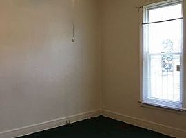 2702 W Madison St, Louisville, Ky 40211 2 Beds 1 Bath in Louisville, KY (Photo 8 of 8)