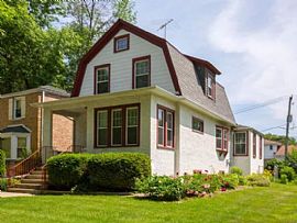 9607 S Charles St, Chicago, Il 60643 4 Beds 1.5 Baths in Chicago, IL