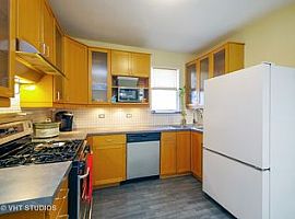 3831 N New England Ave, Chicago, Il 60634 3 Beds 2 Baths in Chicago, IL (Photo 3 of 8)