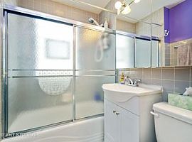 3831 N New England Ave, Chicago, Il 60634 3 Beds 2 Baths in Chicago, IL (Photo 4 of 8)