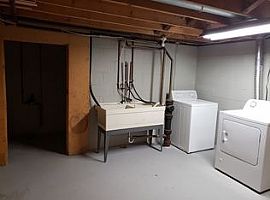 6936 Revere Rd, Racine, Wi 53402 3 Beds 1 Bath 1,258 Sqft in Racine, WI (Photo 8 of 9)