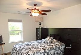 2922 Shadow Ln, North Charleston, Sc 29406 4 Beds 2.5 Baths in North Charleston, SC (Photo 4 of 7)