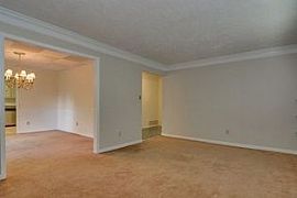 606 San Salvador Dr, North Augusta, Sc 29841 3 Beds 2.5 Baths in North Augusta, SC (Photo 2 of 10)