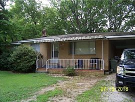 519 Madden Bridge Rd, Central, Sc 29630 3 Beds 2 Baths in Central, SC