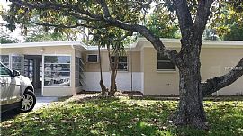 11385 104th St, Largo, Fl 33773 in Largo, FL