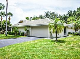 330 Pembroke Ln S # 218, Venice, Fl 34293 in Venice, FL