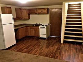 809 E Sheridan St, Laramie, Wy 82070 Rent $550 and Dep $550 in Laramie, WY (Photo 2 of 5)