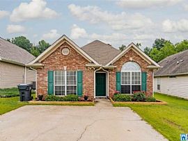 396 Camden Cove Cir, Calera, Al 35040 in Calera, AL (Photo 2 of 9)