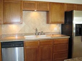 1322 W Laird St, Rent Is $ 1000 and Deposit Is $1000 in Tempe, AZ (Photo 2 of 4)