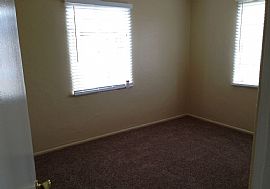 1924 E Mitchell Dr, Phoenix, Az 85016 in Phoenix, AZ (Photo 3 of 8)