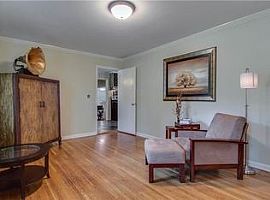 Corning Dr Nashville, Tn 37211 3 Beds 1.5 Baths 1,360 Sqft in Nashville, TN (Photo 2 of 8)