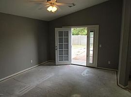 637 N Ocotillo Ln, Gilbert, Az 85233 3 Beds 2 Baths 1,315 Sqft in Gilbert, AZ (Photo 2 of 9)