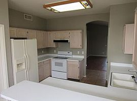 637 N Ocotillo Ln, Gilbert, Az 85233 3 Beds 2 Baths 1,315 Sqft in Gilbert, AZ (Photo 6 of 9)