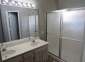 637 N Ocotillo Ln, Gilbert, Az 85233 3 Beds 2 Baths 1,315 Sqft in Gilbert, AZ (Photo 9 of 9)