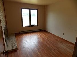 3 Beds 2 Baths Apartment For Rent  in Berville, MI (Photo 6 of 6)