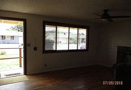 3 Beds 1 Bath in Roseburg, OR (Photo 3 of 4)