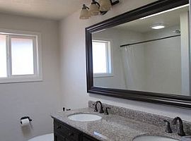 4 Beds 2 Baths in Eugene, OR (Photo 3 of 4)