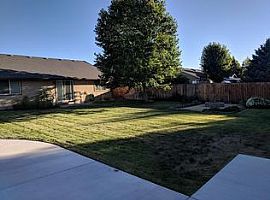 3 Beds 2 Baths in Redmond, OR (Photo 5 of 5)