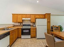 4712 Boca Ln, Lexington, Rent 750 Deposit 750 Total 1500 in Lexington, KY (Photo 6 of 10)