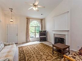 4712 Boca Ln, Lexington, Rent 750 Deposit 750 Total 1500 in Lexington, KY (Photo 7 of 10)