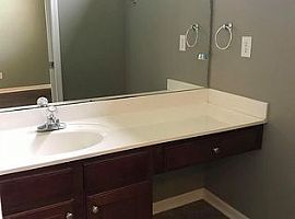 2717 Wigginton Pt, Lexington Rent 650 Deposit 650 Total 1300 in Lexington, KY (Photo 6 of 9)