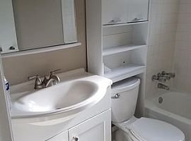 7726 Rochelle Rd, Louisville Rent 500 Deposit 500 Total 1000 in Louisville, KY (Photo 8 of 9)