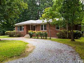 308 Center St, Efland, Nc 27243 Rent $650 and Dep $650 in Efland, NC (Photo 10 of 10)