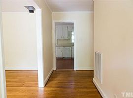 308 Center St, Efland, Nc 27243 Rent $650 and Dep $650 in Efland, NC (Photo 4 of 10)