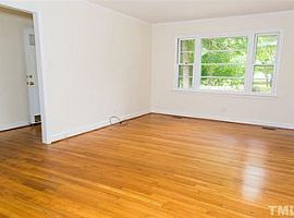 308 Center St, Efland, Nc 27243 Rent $650 and Dep $650 in Efland, NC (Photo 7 of 10)