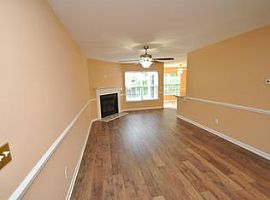 808 Red Oak Tree Dr, Fuquay Varina, Nc 27526 4 Beds 3 Baths in Fuquay Varina, NC (Photo 5 of 9)