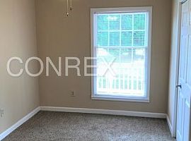 528 Mason Rd, Inman, Sc 2 Rent 650 Deposit 650 Total 1300 in Inman, SC (Photo 5 of 9)