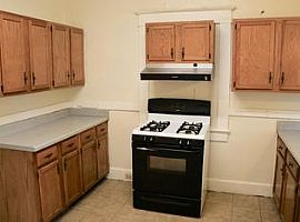 841 6th St W in Birmingham, AL (Photo 2 of 4)