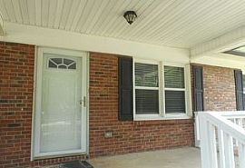 120 Knox Ct, Rock Hill, S Rent 550 Deposit 550 Total 1100 in Rock Hill, SC (Photo 6 of 11)