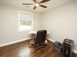 403 Martello Dr, Charleston, Sc 29412 3 Beds 1.5 Baths in Charleston, SC (Photo 11 of 12)