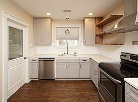 403 Martello Dr, Charleston, Sc 29412 3 Beds 1.5 Baths in Charleston, SC (Photo 12 of 12)