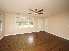 403 Martello Dr, Charleston, Sc 29412 3 Beds 1.5 Baths in Charleston, SC (Photo 3 of 12)