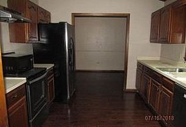 614 Cedar Dr N, Surfside  Rent 750 Deposit 750 Total 1500 in Surfside Beach, SC (Photo 2 of 8)