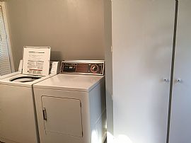 Farmhouse For Rent in Greenfield, MO (Photo 11 of 12)