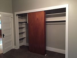 Farmhouse For Rent in Greenfield, MO (Photo 4 of 12)