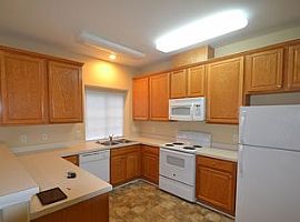 1311 Snyder St, Durham, N Rent 750 Deposit 750 Total 1500 in Durham, NC (Photo 5 of 11)