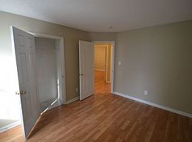 10114 Mountain Flower Ct, Rent 650 Deposit 650 Total 1300 in Charlotte, NC (Photo 2 of 11)