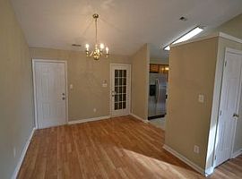 10114 Mountain Flower Ct, Rent 650 Deposit 650 Total 1300 in Charlotte, NC (Photo 6 of 11)