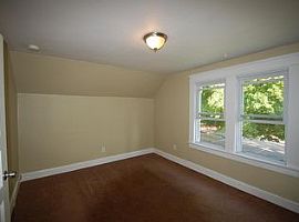 103 Quinnipiac Ave,  North Haven, Ct 06473 in North Haven, CT (Photo 6 of 8)