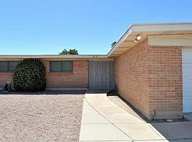 9041 E Sierra St, Tucson, Az 85710 in Tucson, AZ (Photo 5 of 7)