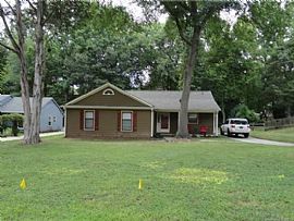 2315 Oldenburg Dr, Charlotte Rent 750 Deposit 750 Total 1500 in Charlotte, NC