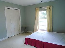 3818 Zenith Pl, Durham, N Rent 750 Deposit 750 Total 1500 in Durham, NC (Photo 6 of 9)