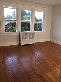 2beds Bright and Very Clean Second Floor Apartment in North Arlington, NJ (Photo 4 of 5)