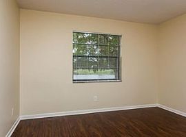 9440 Nw 13th St, Plantation, Fl 33322 3 Beds 2 Baths in Plantation, FL (Photo 6 of 12)