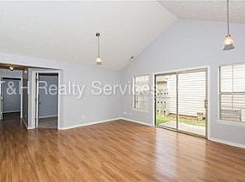 4967 Peony Pl, Indianapolis, in 46254 Rent $650 and Dep $650 in Indianapolis, IN (Photo 4 of 8)